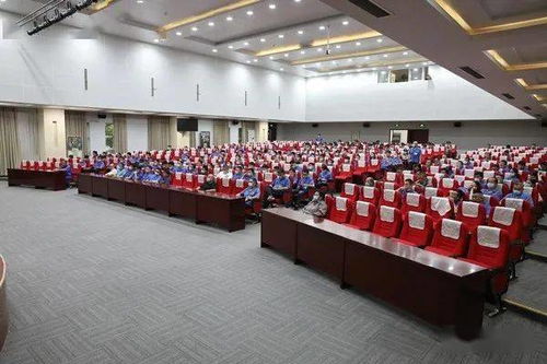 許昌市消防救援支隊(duì)走進(jìn)許昌卷煙廠(chǎng)開(kāi)展消防安全知識(shí)培訓(xùn)活動(dòng)